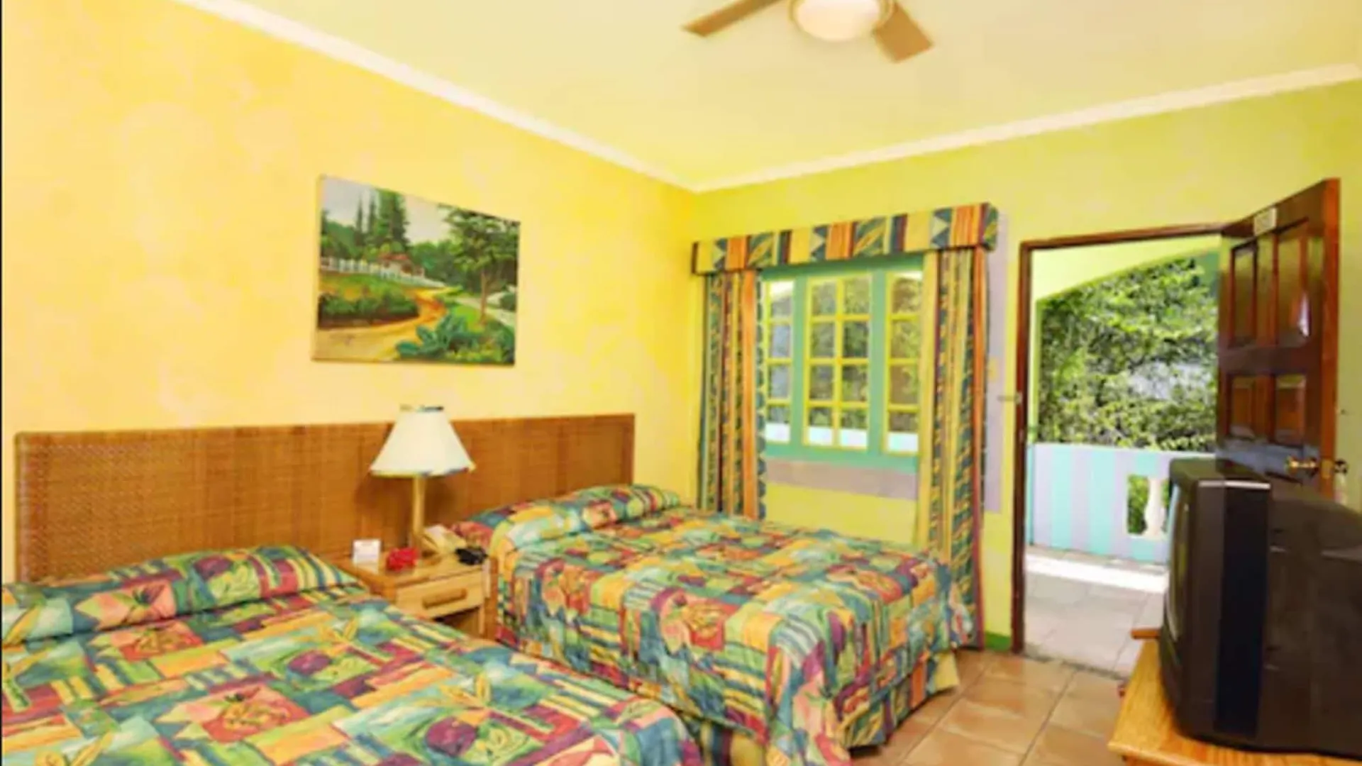 Doctors Cave Beach Hotel Бухта Монтего 3*,