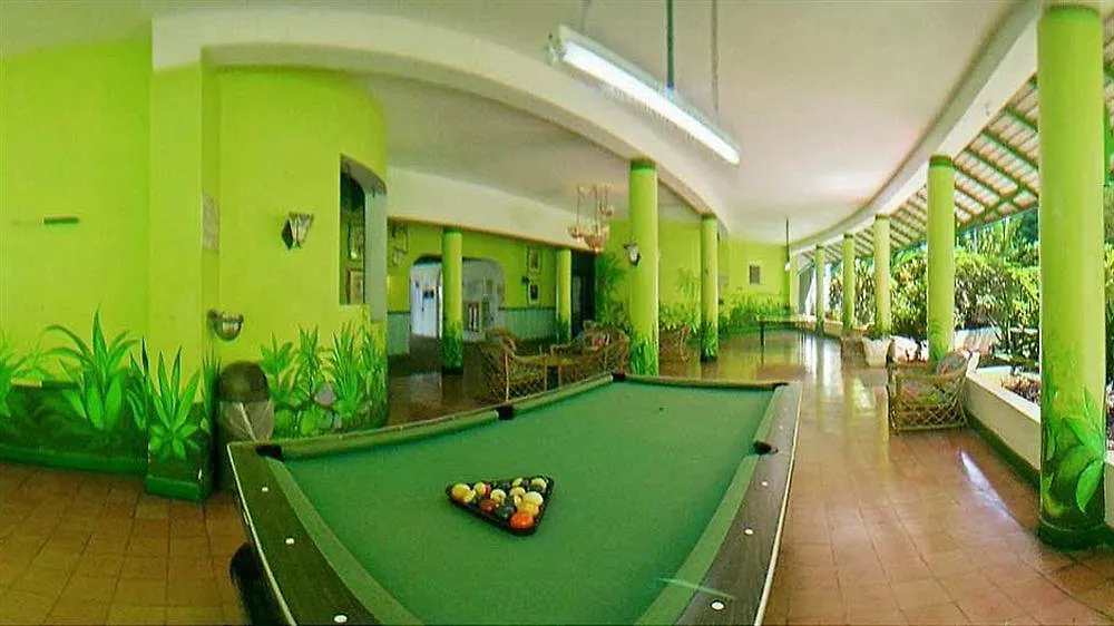 ***  Doctors Cave Beach Hotel Бухта Монтего Ямайка